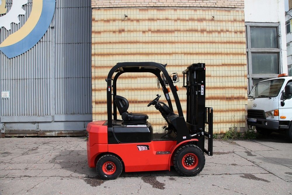 Автопогрузчик дизельный EP CPCD15T8