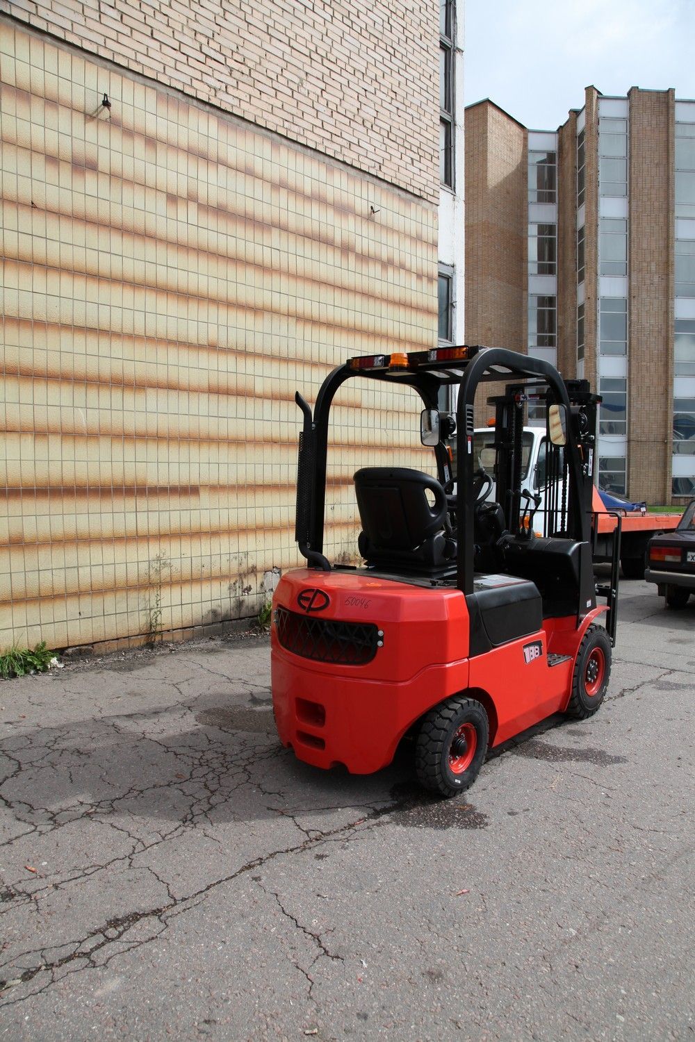 Автопогрузчик дизельный EP CPCD15T8
